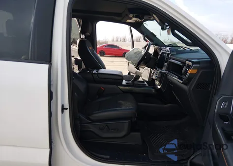 2022 Ford F-150 Tremor z USA, uszkodzony, nr VIN 1FTEW1E87NFA67613